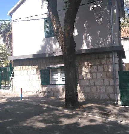 Апартаменти Maritimo *